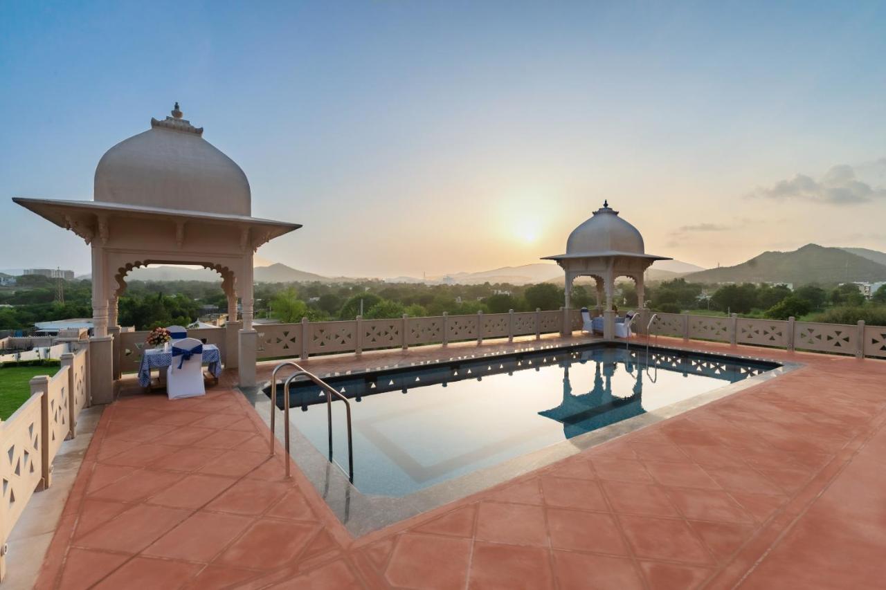 Traavista Aravali Mahal Hotel Udaipur Exterior photo