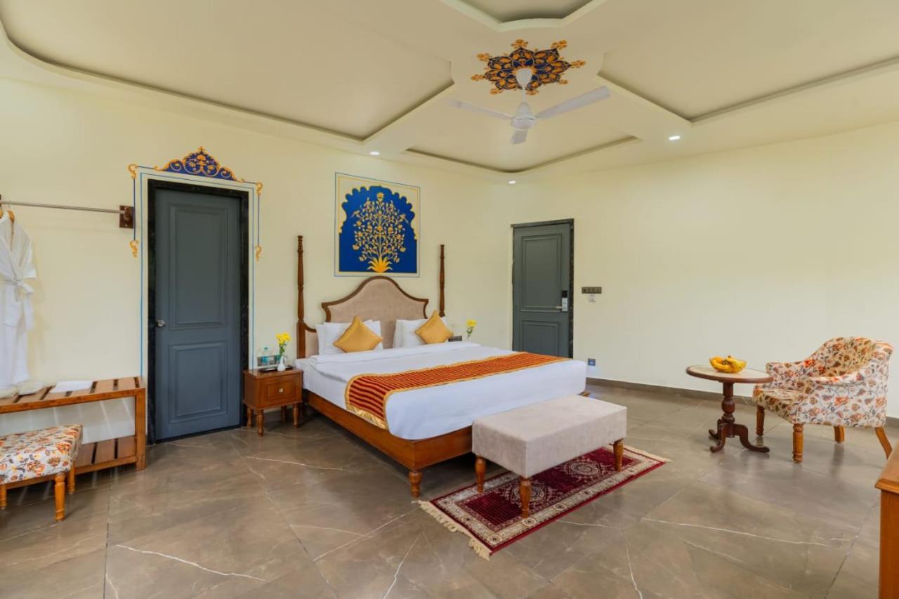 Traavista Aravali Mahal Hotel Udaipur Exterior photo